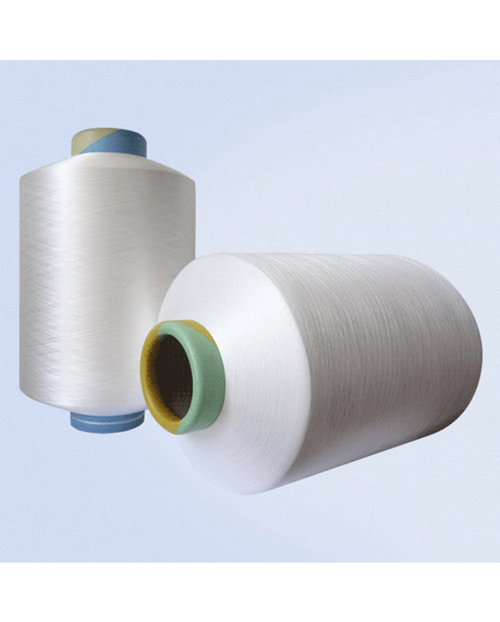 Jaka jest jakość przędzy pochodzącej z recyklingu w porównaniu z przędzą dziewiczą pod względem wytrzymałości, trwałości i tekstury?